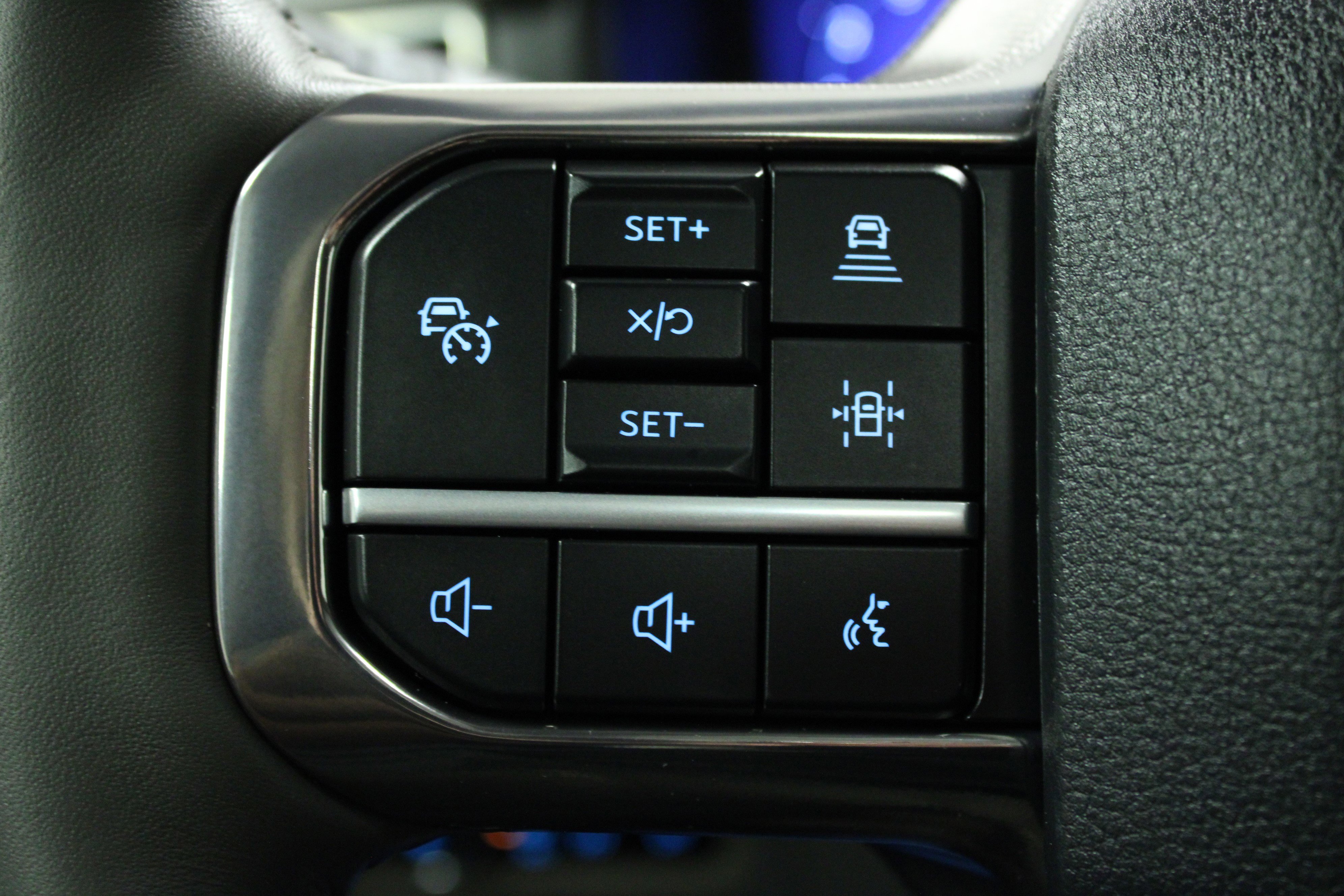 Used 2025 Ford F150 Platinum w/ Equipment Group 703A Plus AWD/4WD image 22
