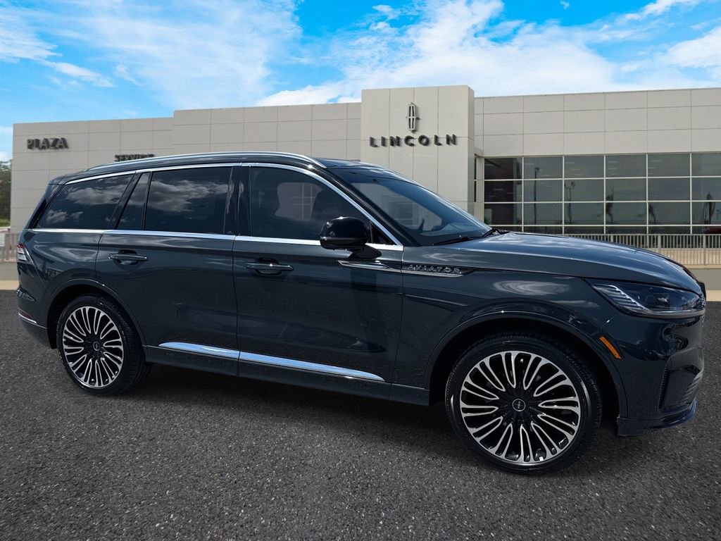New 2025 Lincoln Aviator Black Label image 1