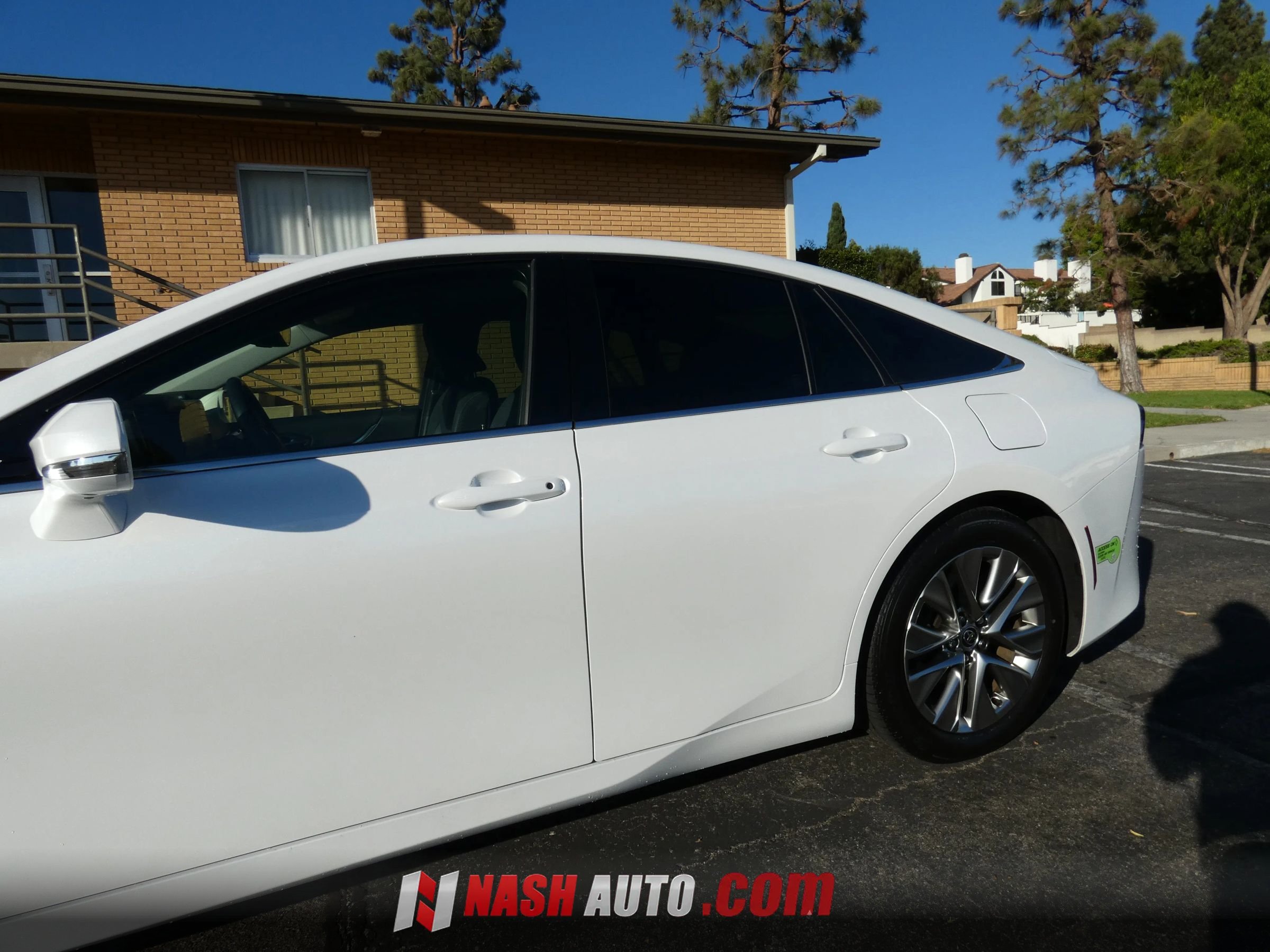 Used 2022 Toyota Mirai w/ Advanced Technology Package RWD image 14