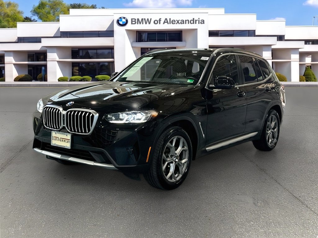 Used 2024 BMW X3 xDrive30i w/ Premium Package AWD/4WD image 1