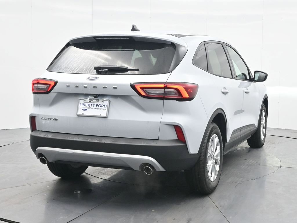 New 2026 Ford Escape Active image 8