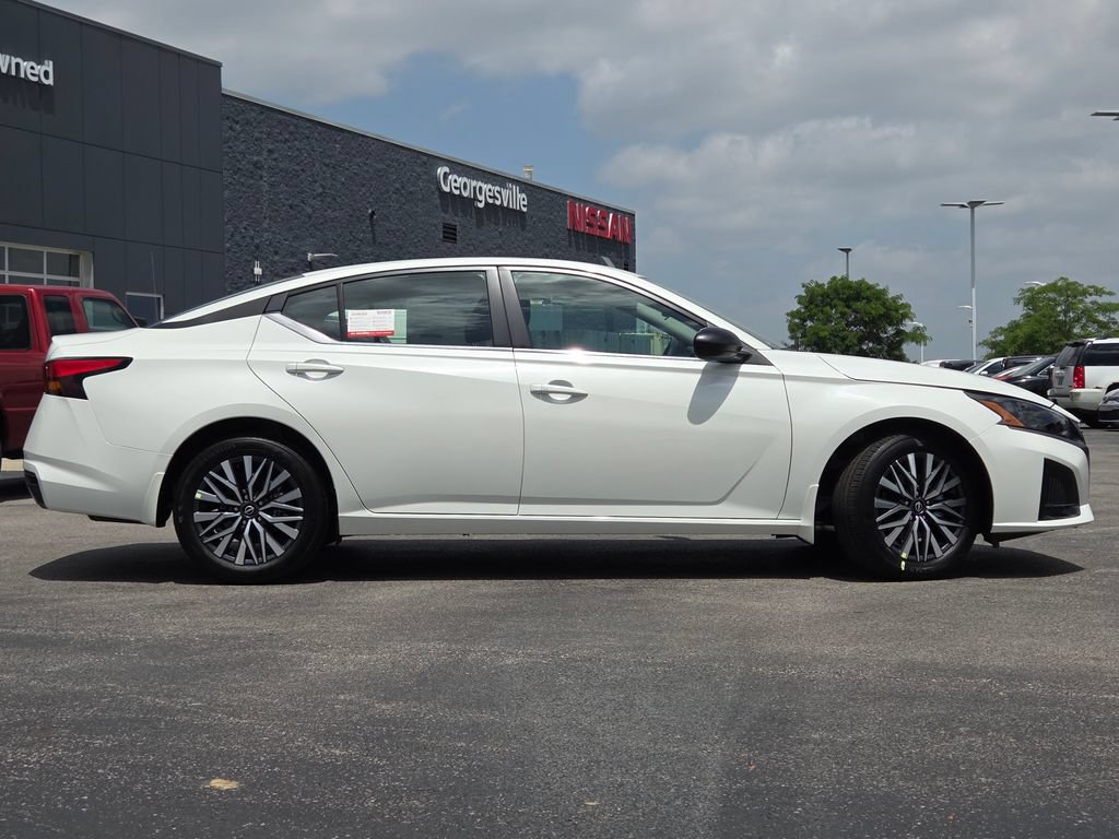 New 2026 Nissan Altima 2.5 SV AWD/4WD image 14