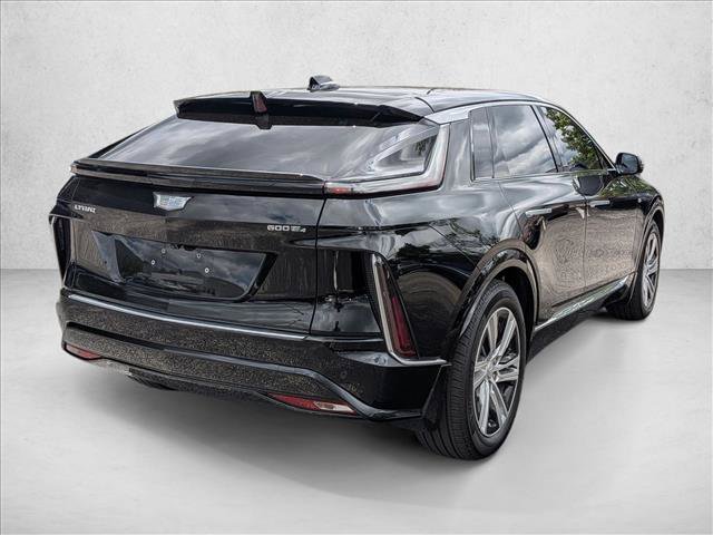 Used 2024 Cadillac Lyriq Tech AWD/4WD image 5