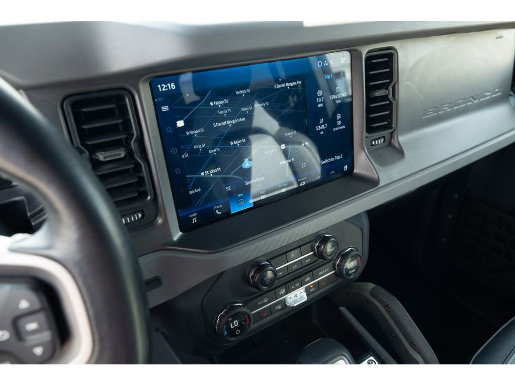 Used 2024 Ford Bronco Everglades image 14