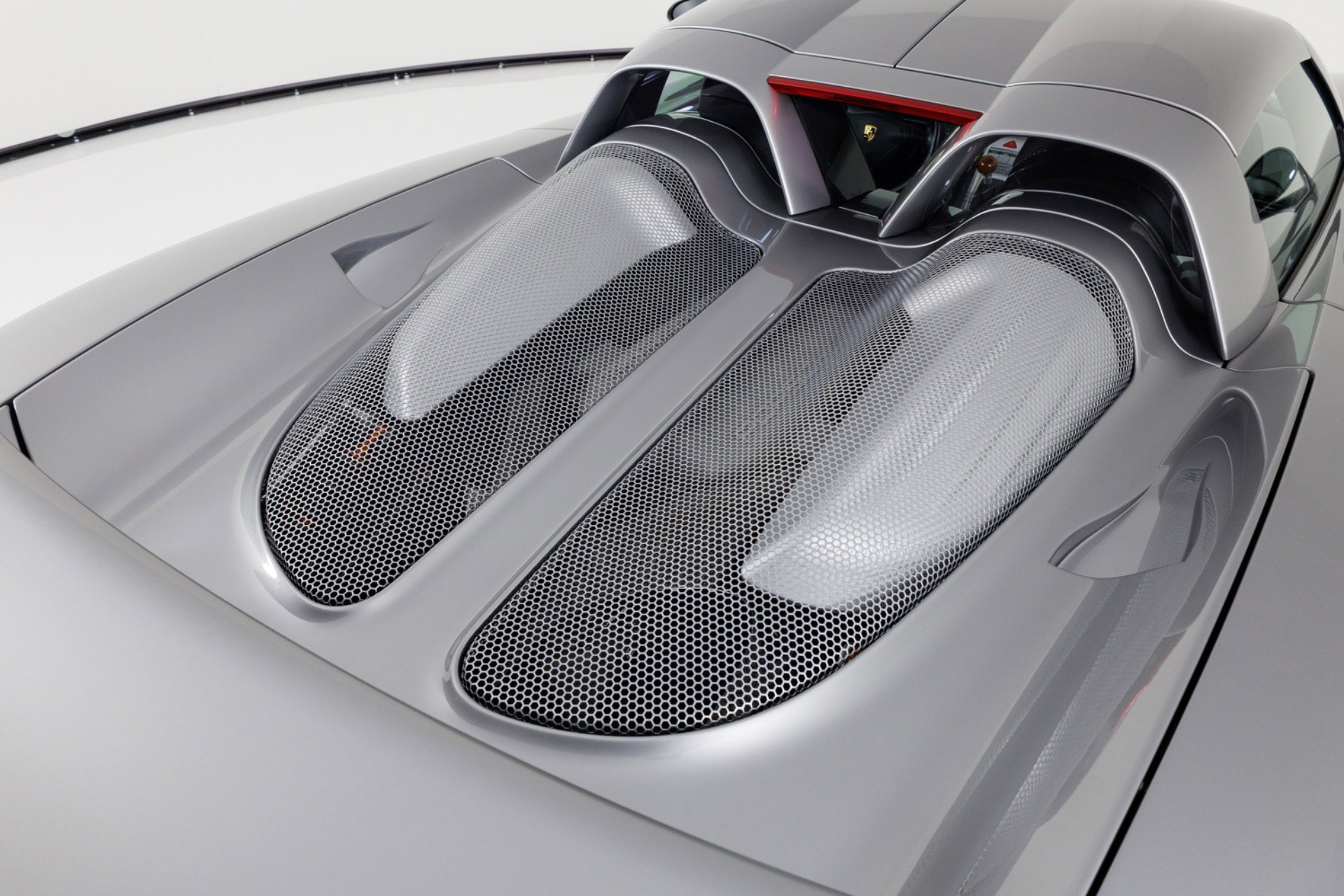Used 2004 Porsche Carrera GT RWD image 75