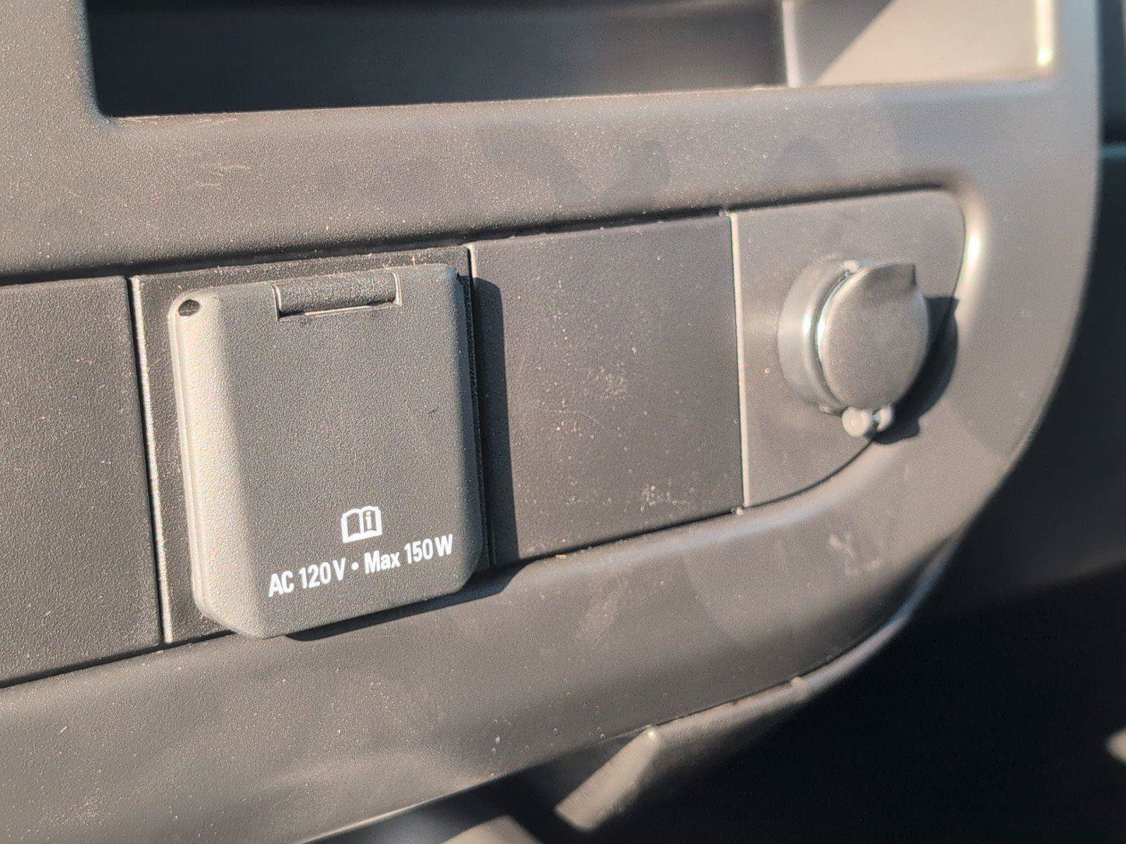 New 2026 GMC Savana 2500 w/ Driver Convenience Package RWD image 22