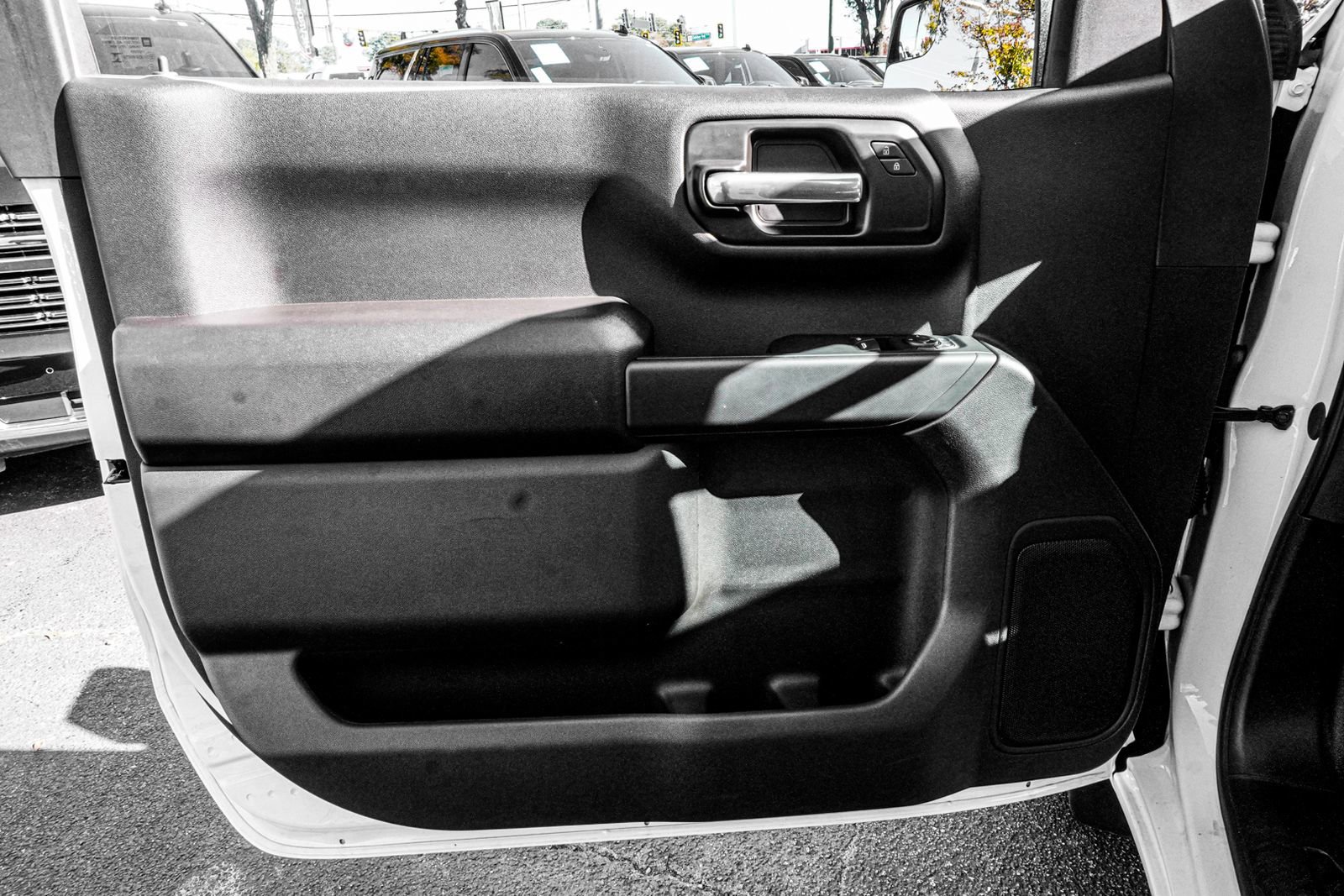 New 2025 Chevrolet Silverado 1500 W/T image 40