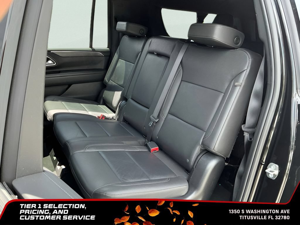 Used 2024 Chevrolet Suburban LT AWD/4WD image 18