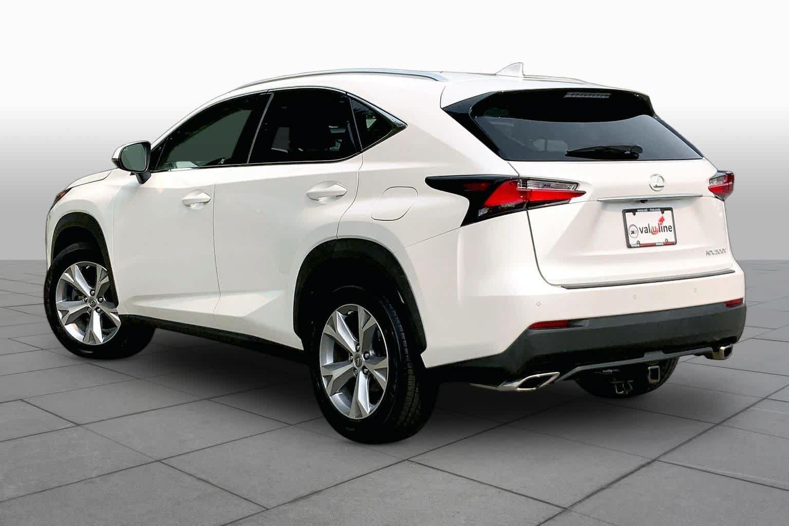Used 2017 Lexus NX 200t AWD w/ Premium Package image 12