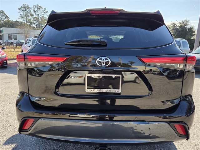 Used 2022 Toyota Highlander Limited image 6