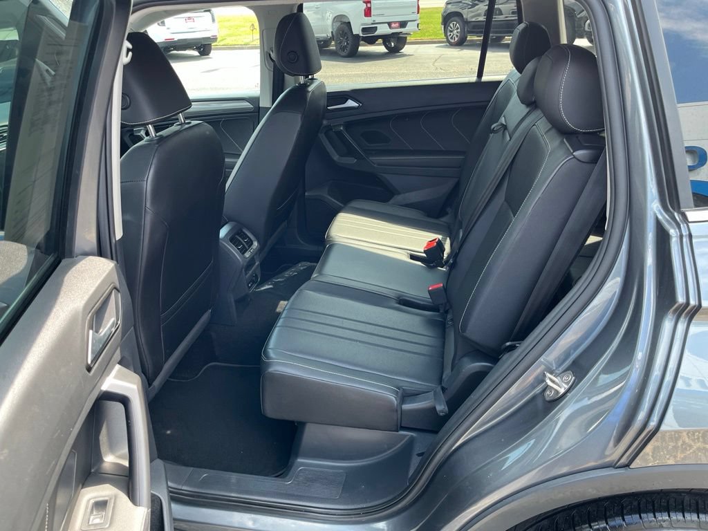 Used 2023 Volkswagen Tiguan SE FWD image 46