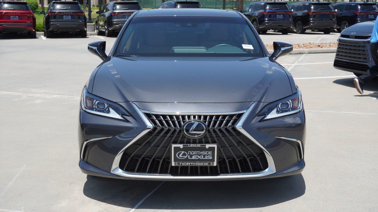 Certified 2024 Lexus ES 350 w/ Premium Package FWD image 3