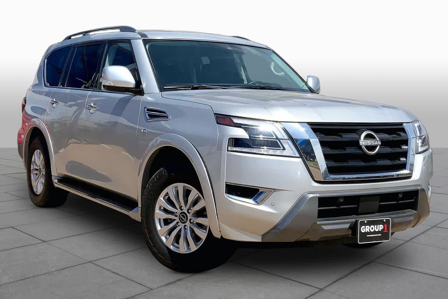 Used 2022 Nissan Armada SV RWD image 2