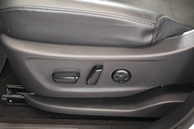 Used 2024 Nissan Ariya FWD image 13