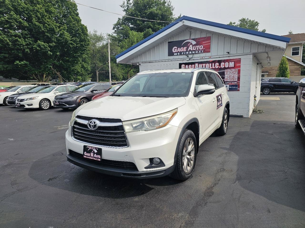 Used 2015 Toyota Highlander XLE AWD/4WD image 4