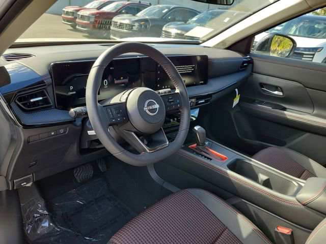 New 2026 Nissan Kicks SR FWD image 7