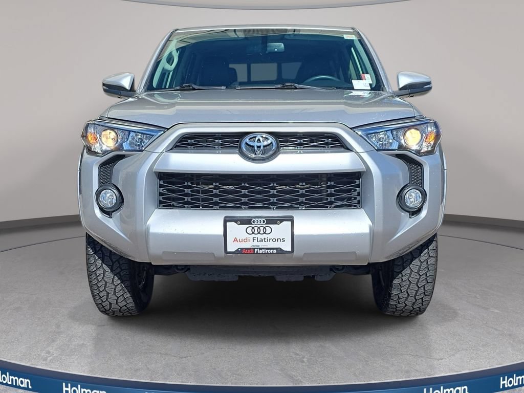 Used 2019 Toyota 4Runner SR5 Premium AWD/4WD image 3