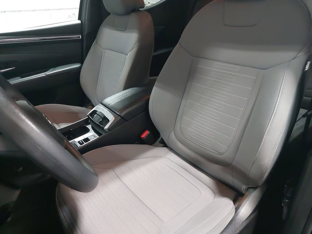 Used 2023 Hyundai Santa Cruz SEL image 14