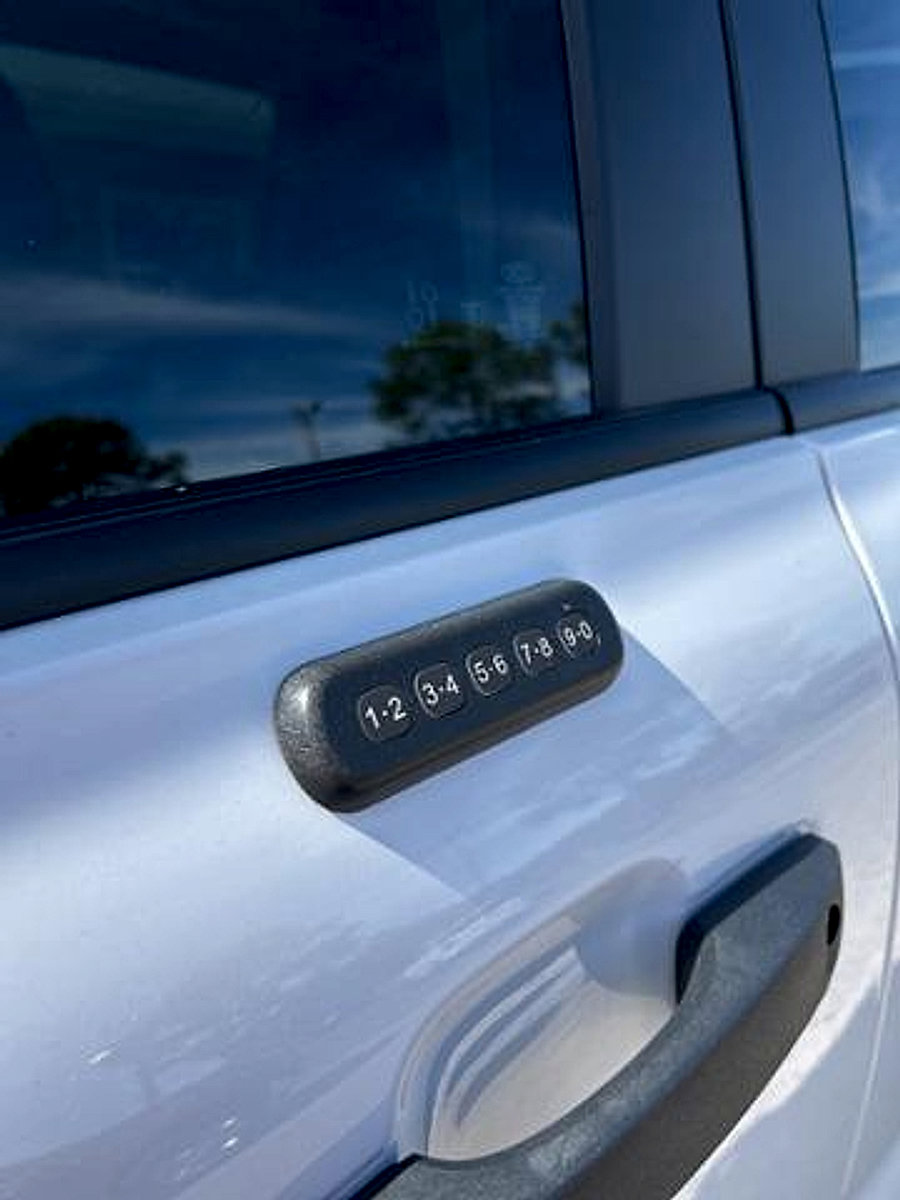 Used 2024 Ford Ranger XLT w/ FX4 Off-Road Package image 12