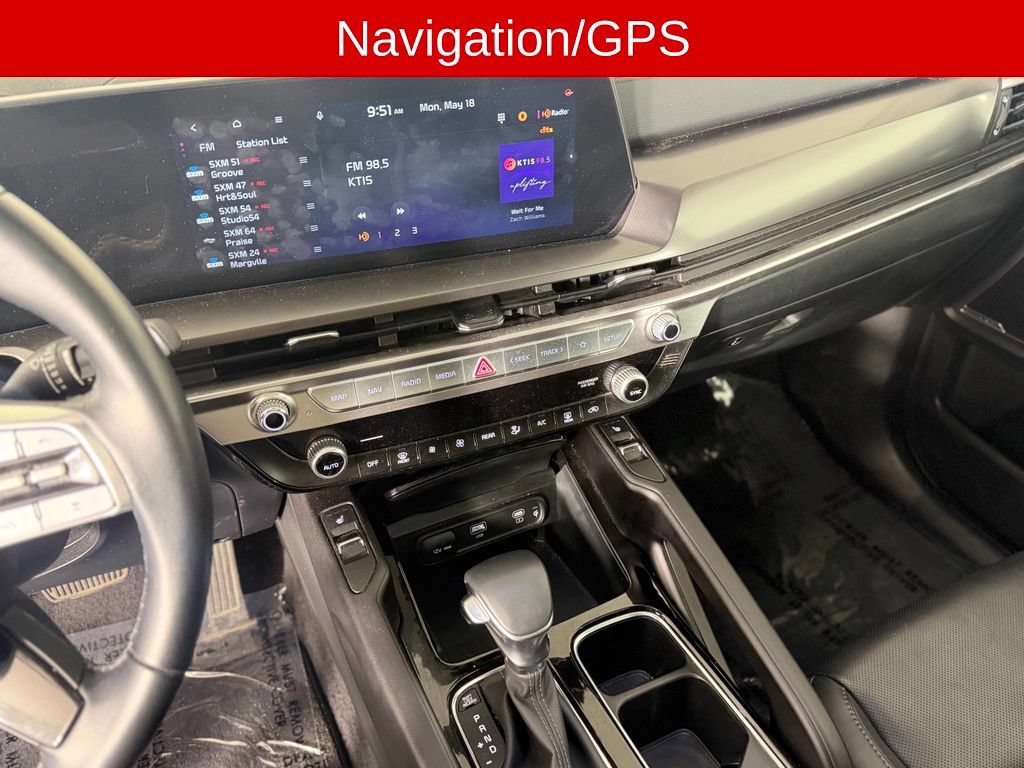 Used 2025 Kia Telluride S AWD/4WD image 3