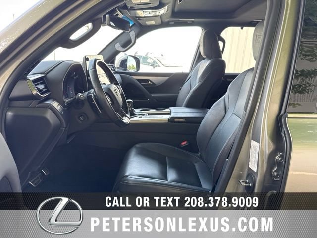 Used 2022 Lexus LX 600 F Sport AWD/4WD image 25
