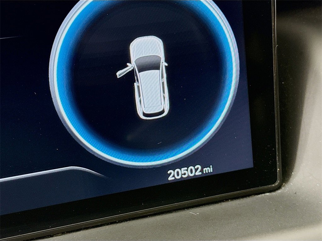 Used 2022 Hyundai Tucson Limited image 18