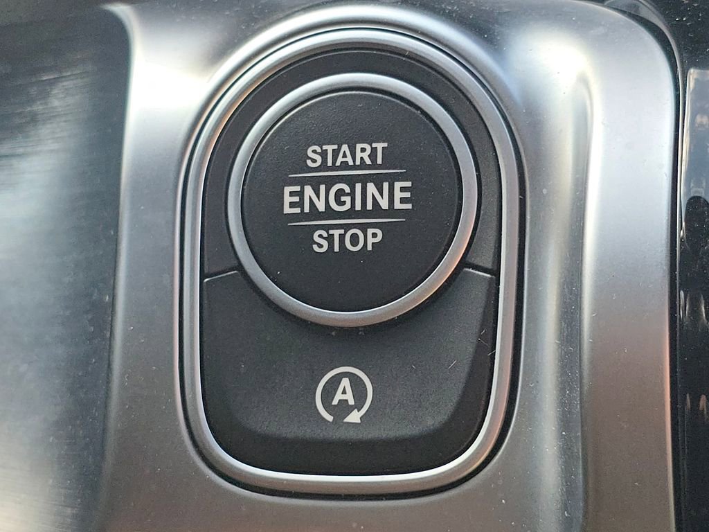 Certified 2024 Mercedes-Benz GLB 250 4MATIC image 36