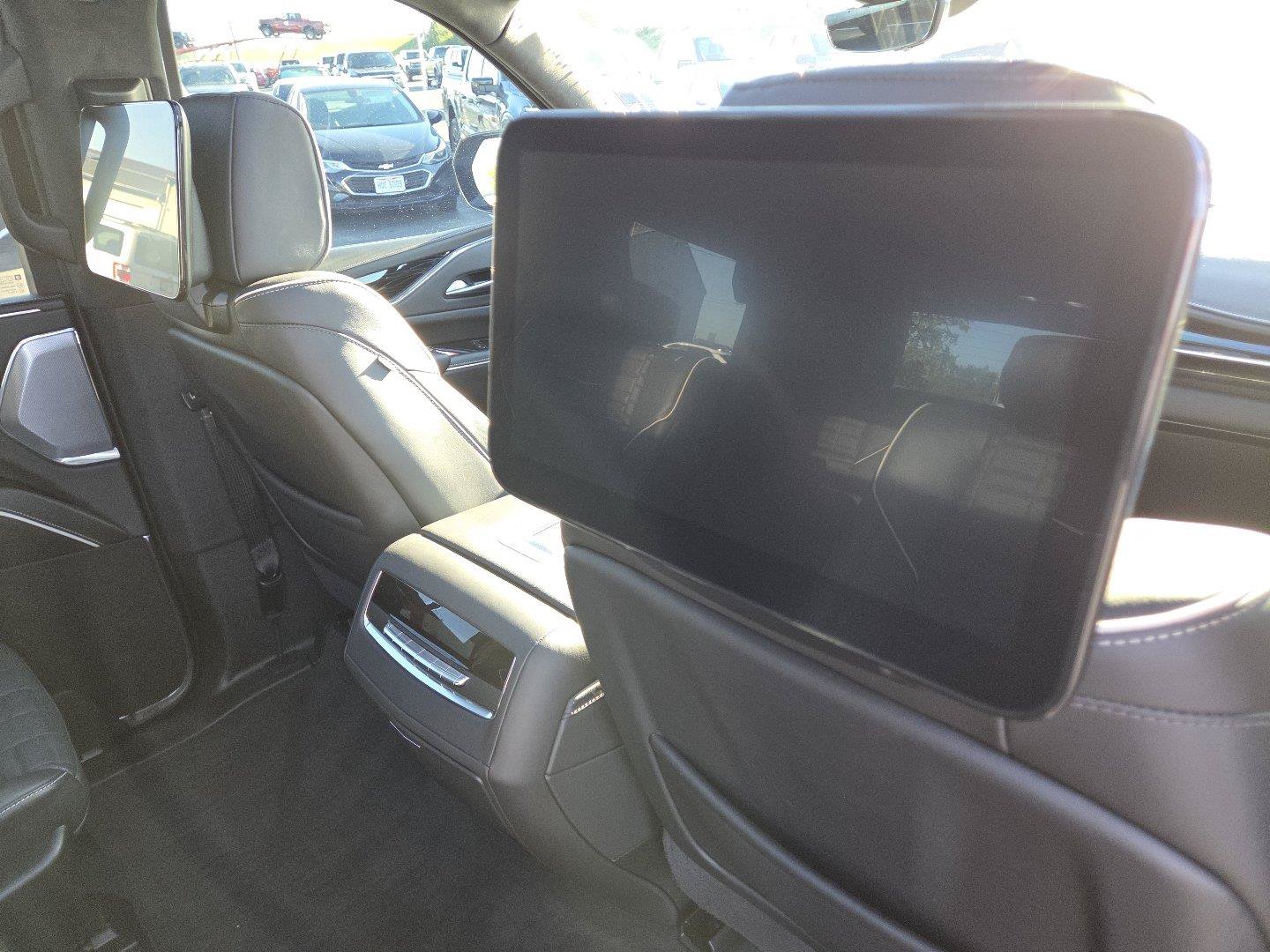 Used 2024 Cadillac Escalade V w/ LPO, ONYX Package AWD/4WD image 19