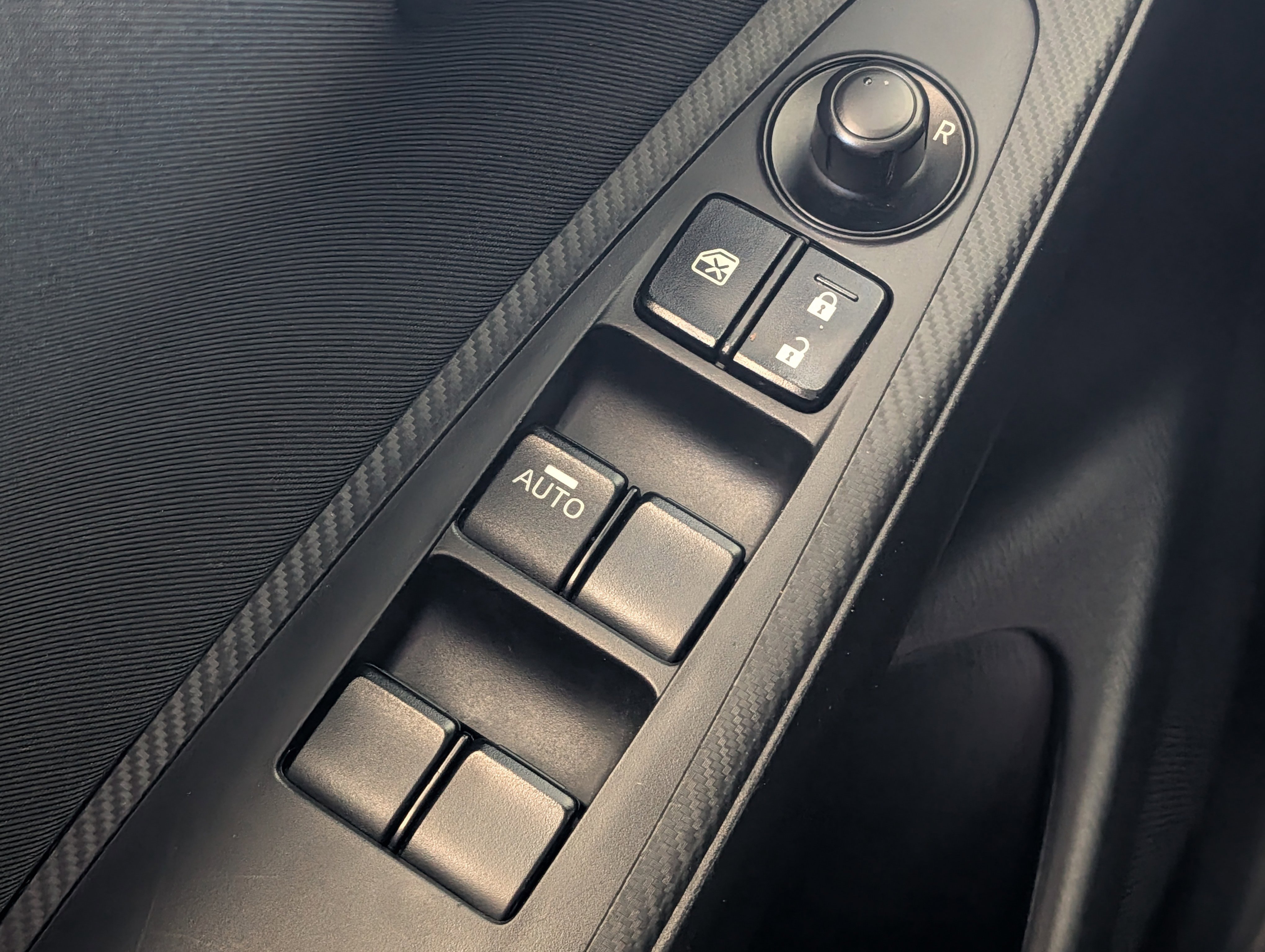 Used 2017 Toyota Yaris iA image 15