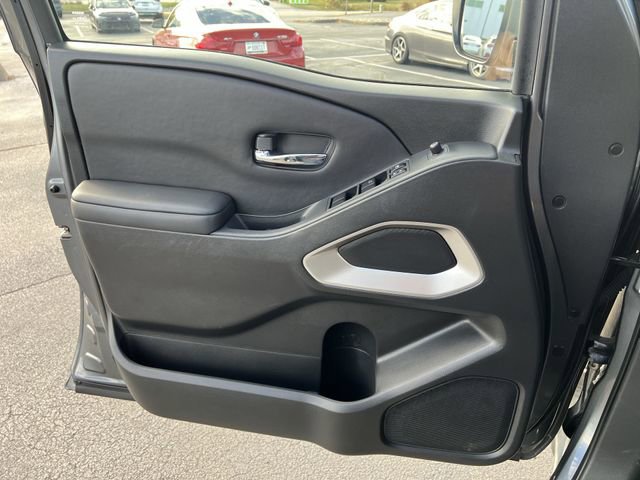 Certified 2023 Nissan Frontier SV w/ Tow Package image 30