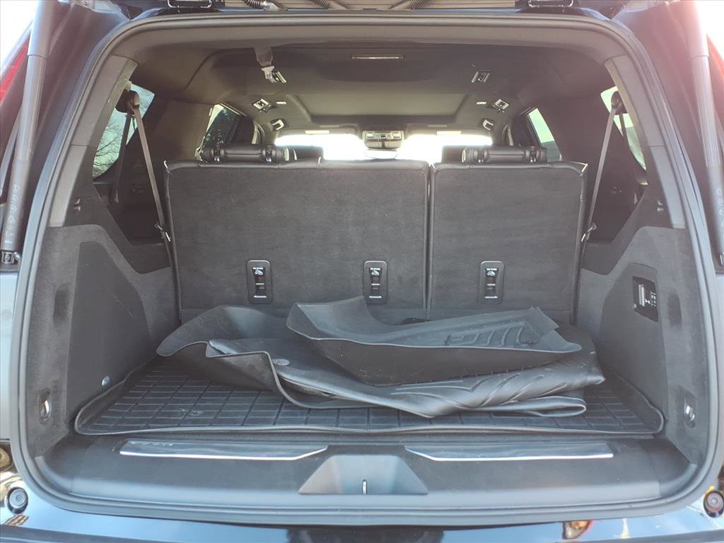 Used 2021 Cadillac Escalade ESV Sport w/ Driver Assist Tech Package image 15