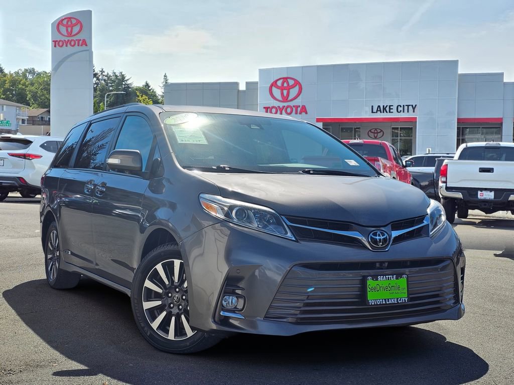 Used 2019 Toyota Sienna Limited Premium image 1