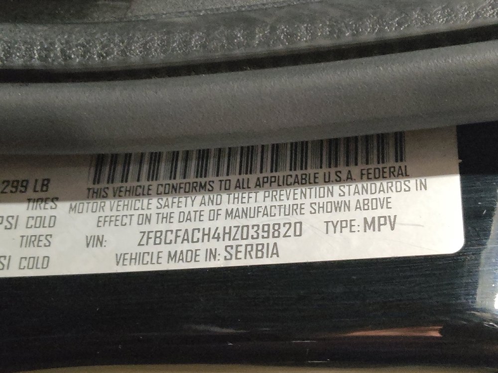 Used 2017 FIAT 500L Lounge w/ Dual-Pane Sunroof Package image 33