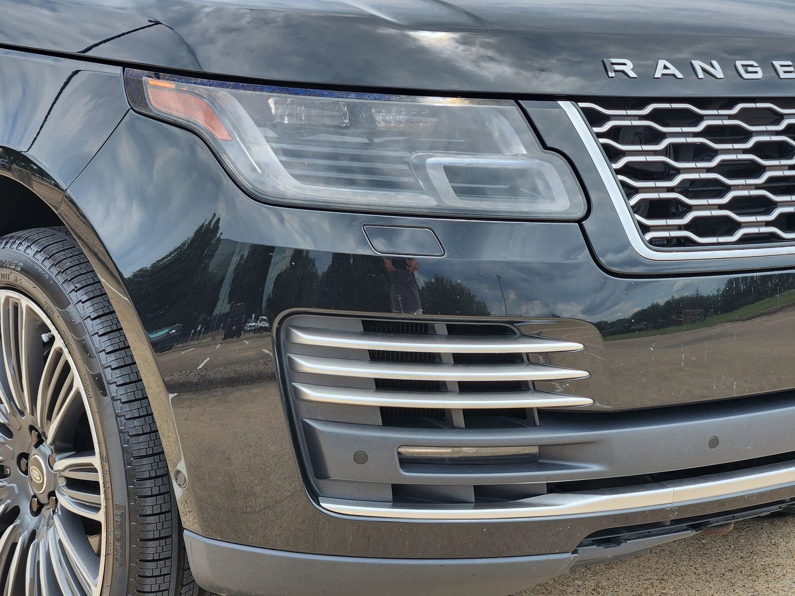 Used 2019 Land Rover Range Rover Long Wheelbase Autobiography AWD/4WD image 9