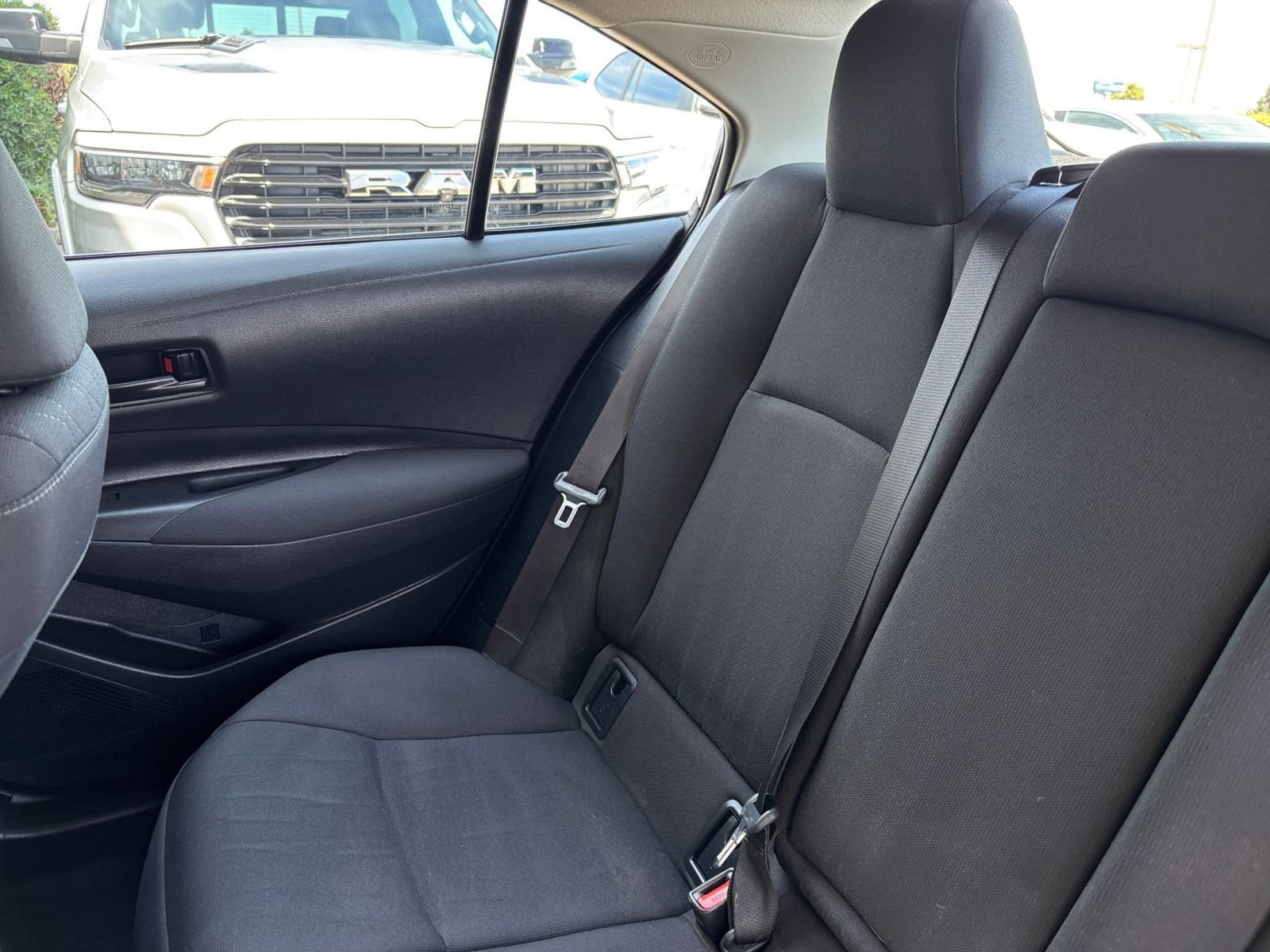 Used 2025 Toyota Corolla LE FWD image 70