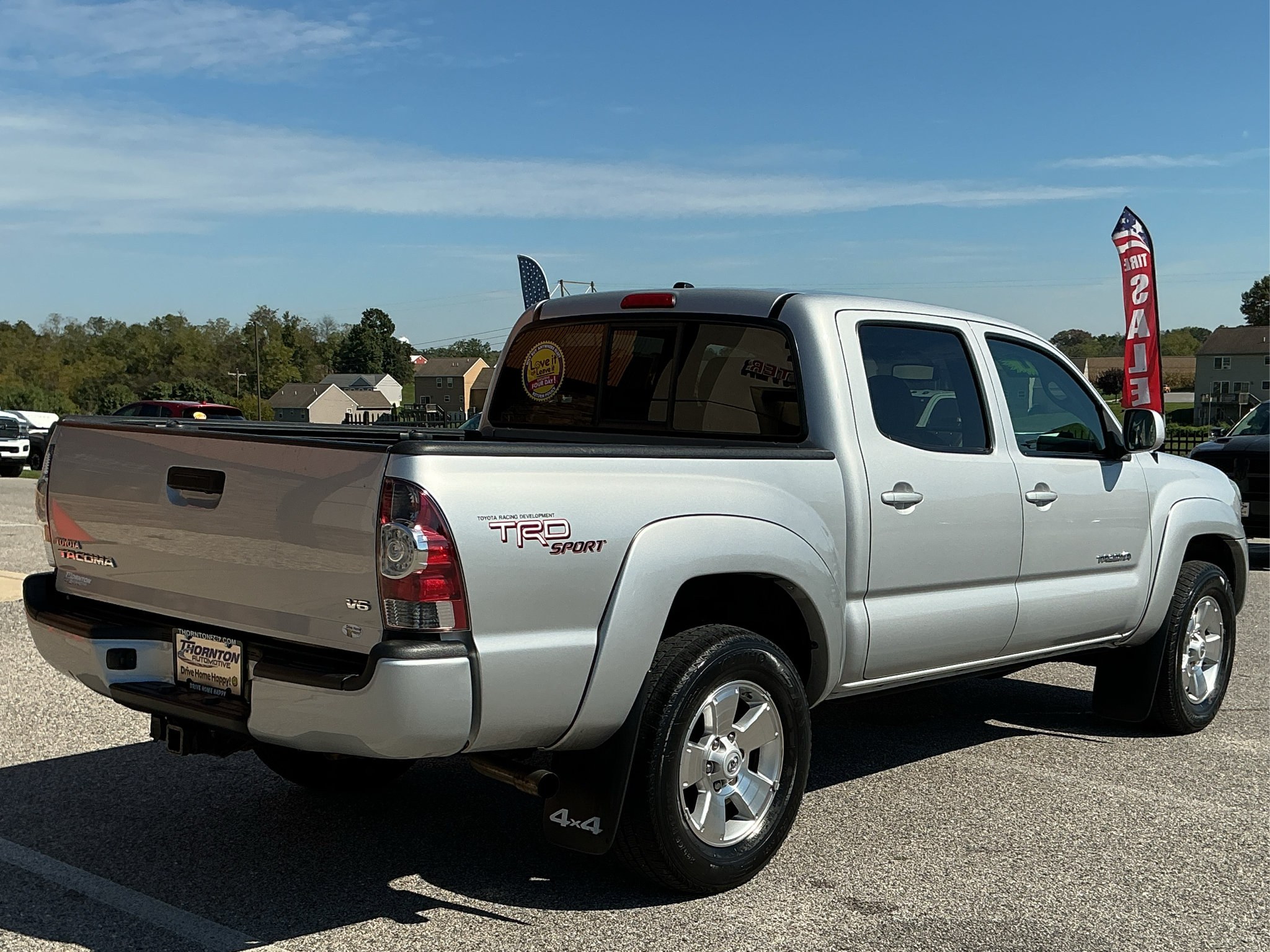 Used 2011 Toyota Tacoma 4x4 Double Cab w/ TRD Sport Pkg image 3