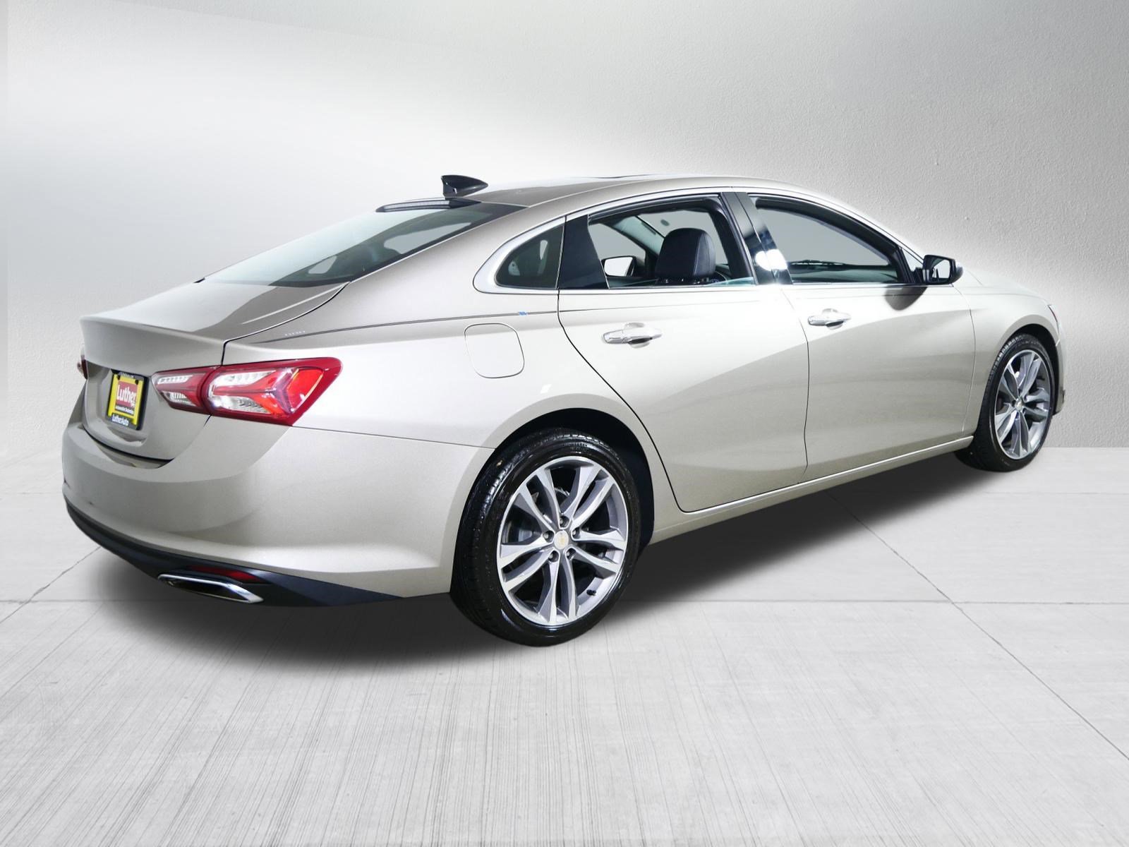 Used 2022 Chevrolet Malibu Premier image 7