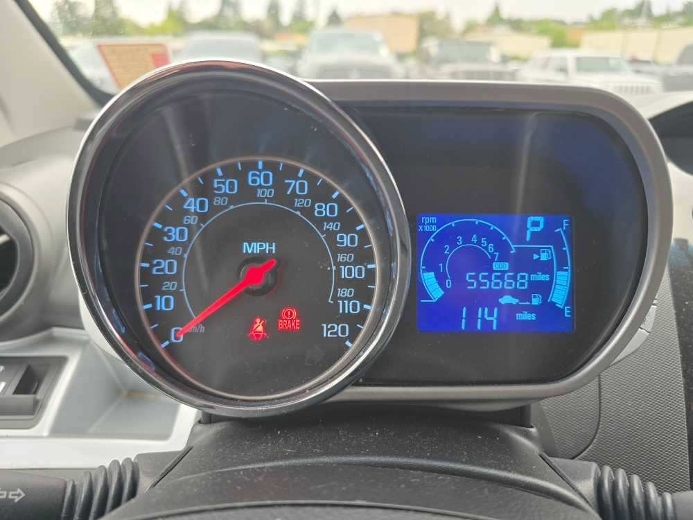 Used 2014 Chevrolet Spark LT image 7