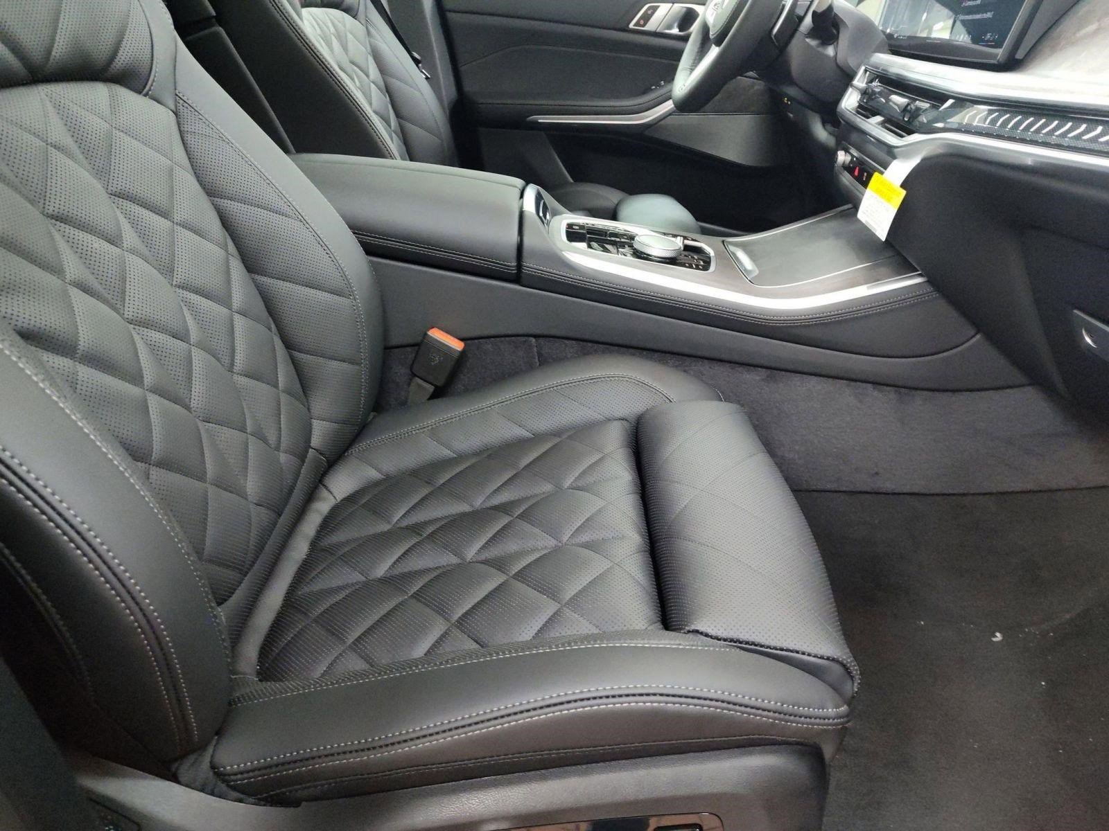 Used 2026 BMW X5 xDrive40i w/ M Sport Package image 27