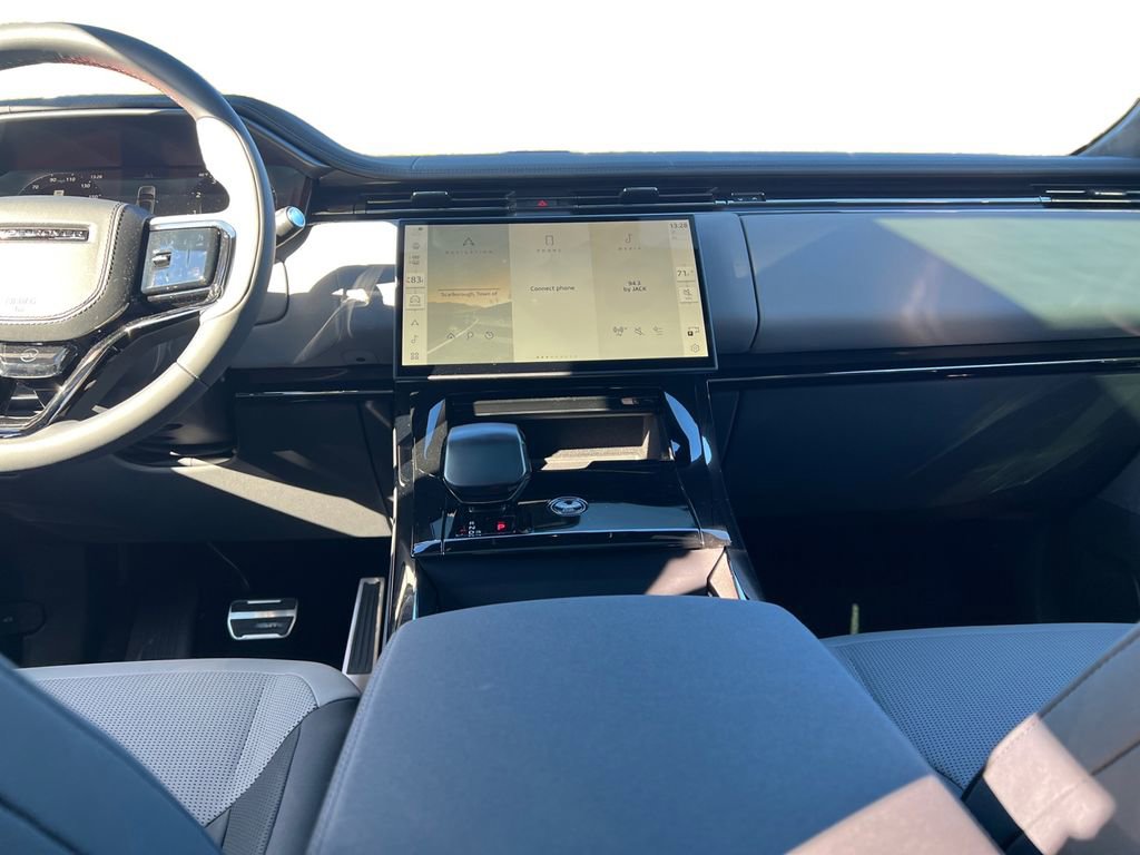 New 2025 Land Rover Range Rover Sport SV Edition Two image 25