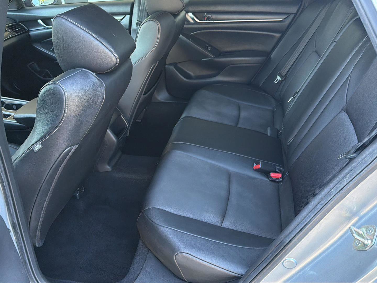 Used 2019 Honda Accord Sport image 11