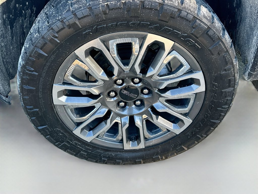 Used 2024 GMC Sierra 1500 Denali Ultimate AWD/4WD image 31
