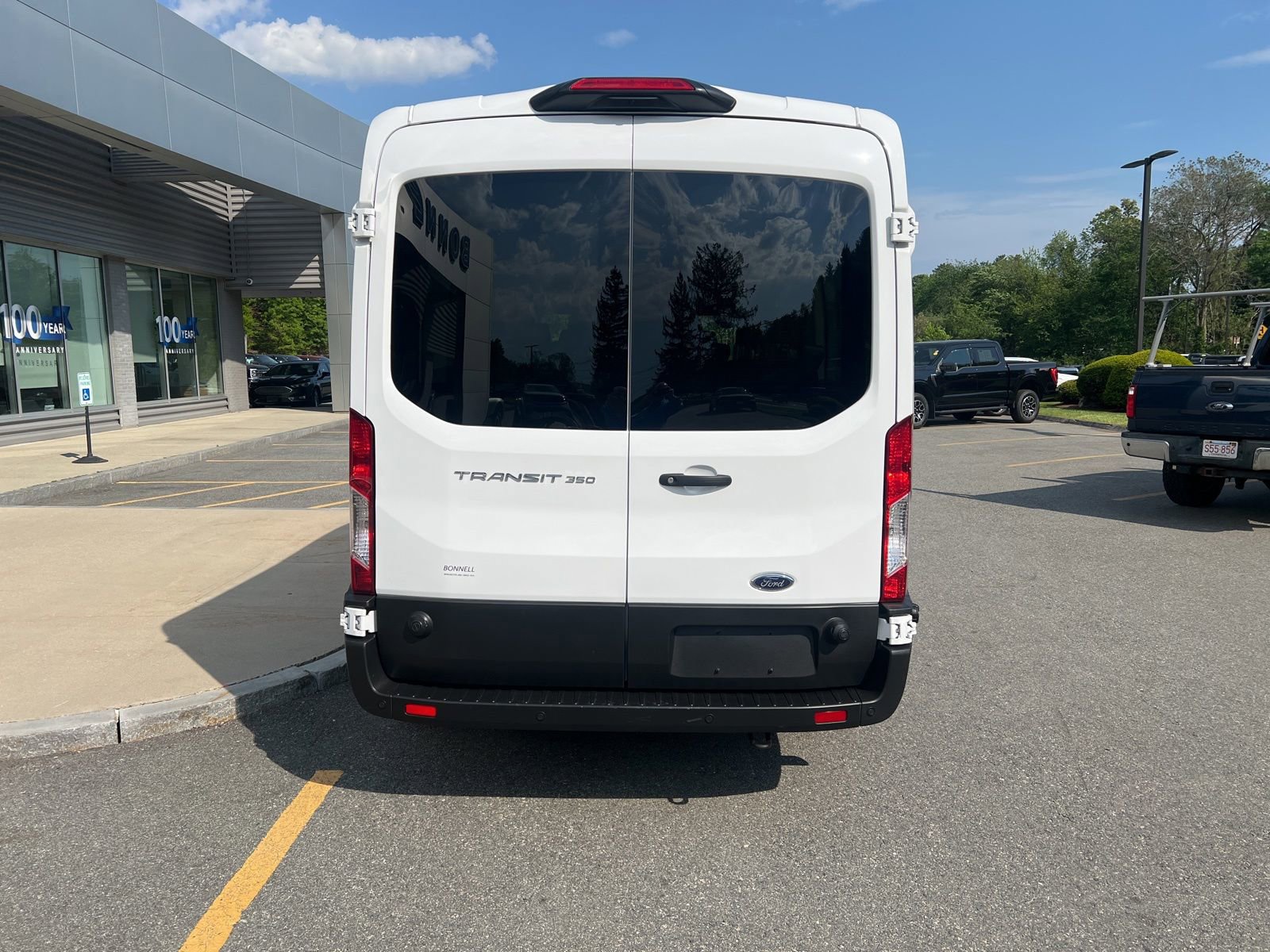 Used 2024 Ford Transit 350 XL RWD image 5