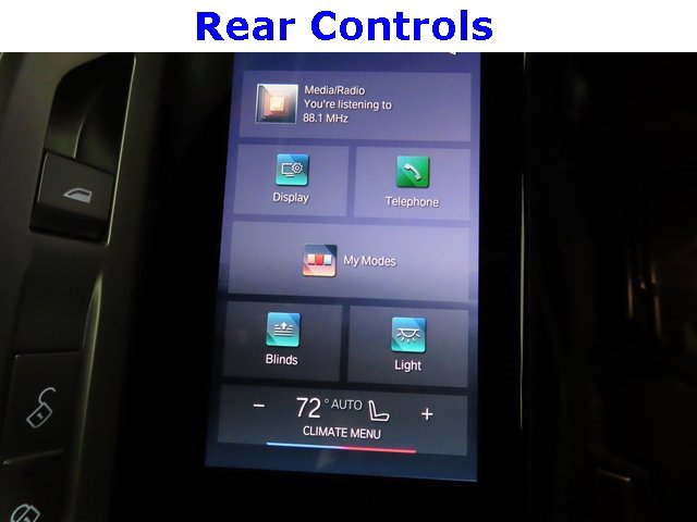 Used 2025 BMW 740i image 46