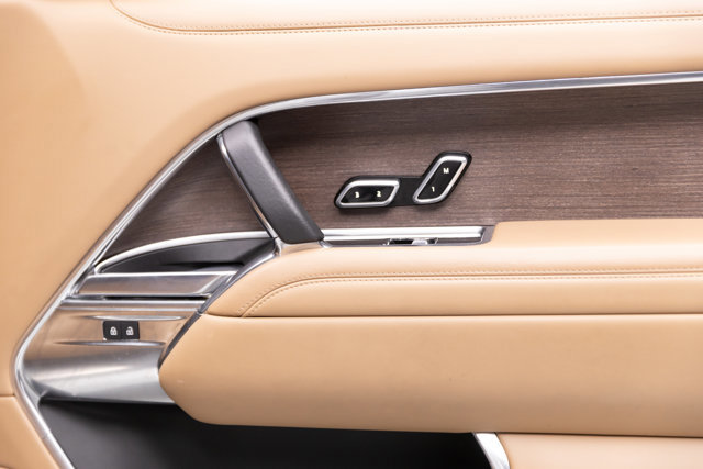 Used 2023 Land Rover Range Rover SE image 57