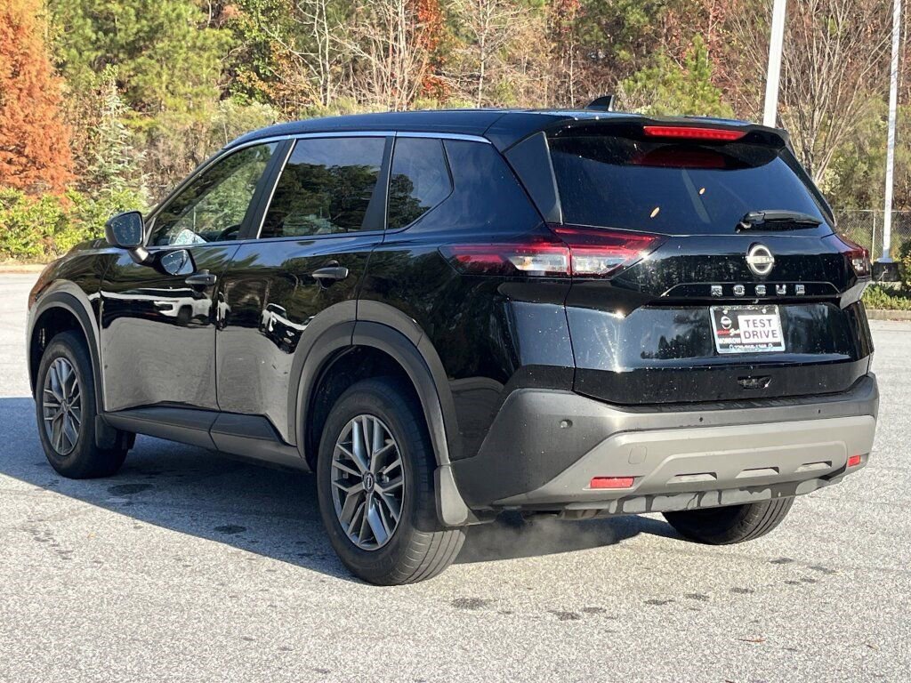 Certified 2022 Nissan Rogue S image 19
