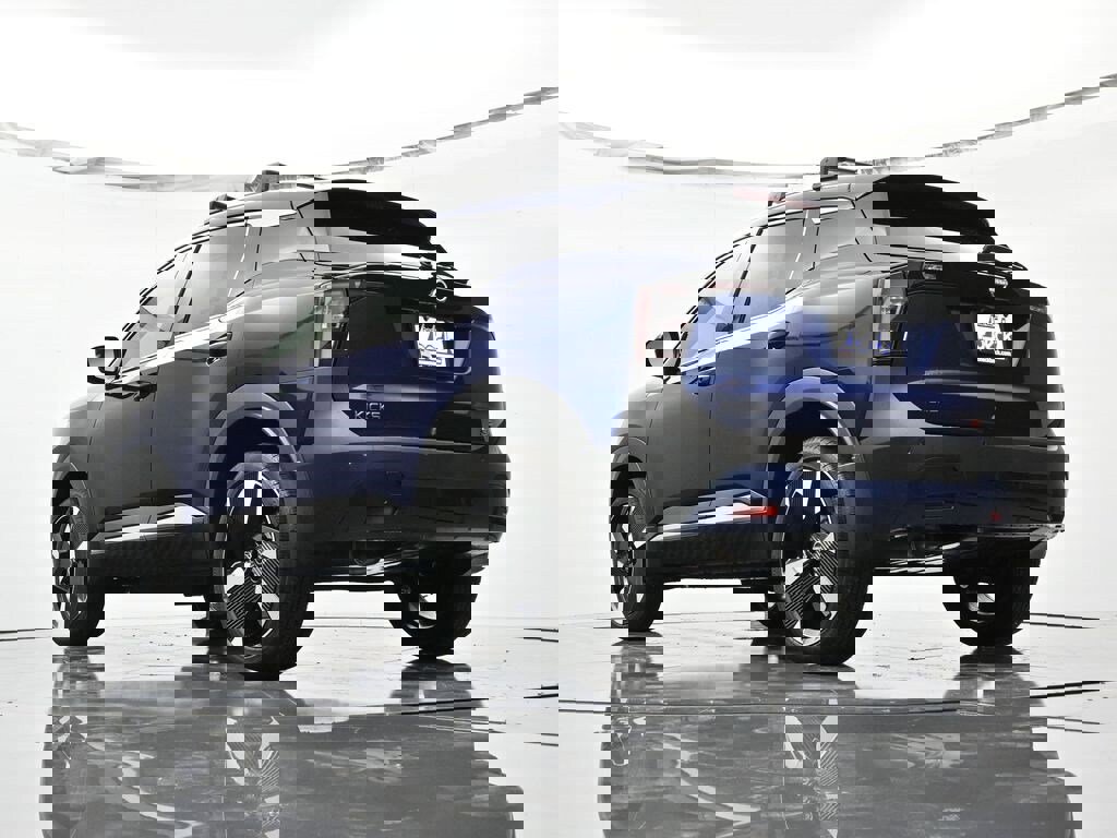 New 2026 Nissan Kicks SR image 40