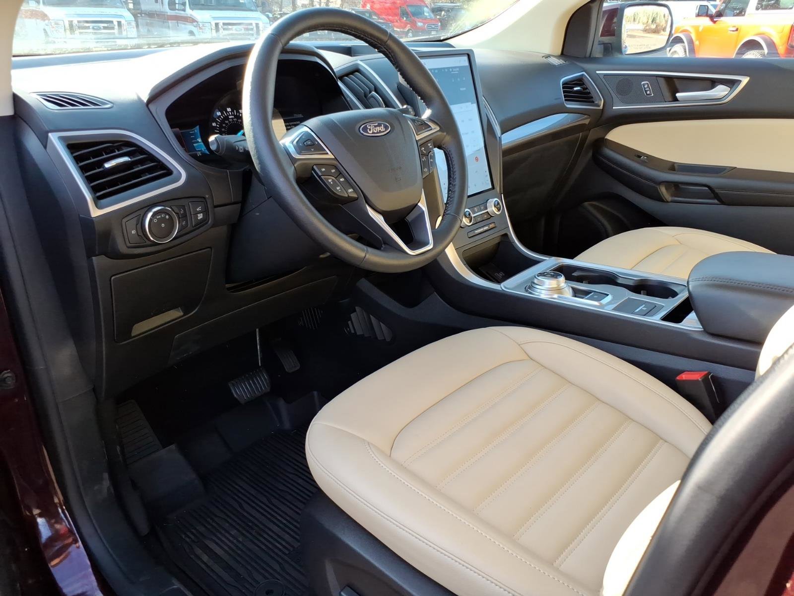 Certified 2023 Ford Edge SEL w/ Convenience Package image 13