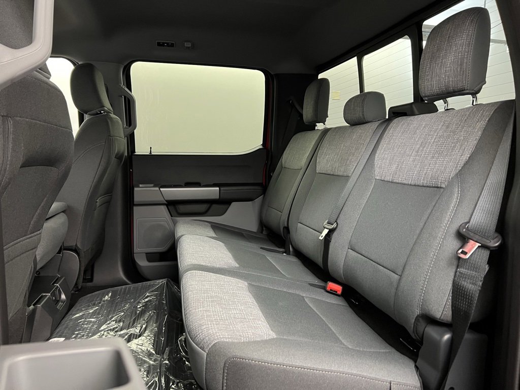 New 2025 Ford F350 XLT w/ 360-Degree Camera Package image 27