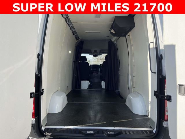 Used 2015 Mercedes-Benz Sprinter 2500 image 29